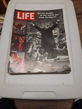 VTG Life Magazine March 7 1969 Richard Nixon in Berlin, Germany Cover Feature - £5.21 GBP