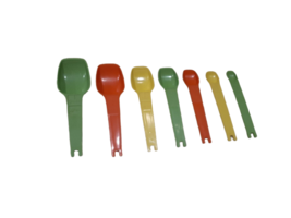 VTG Tupperware Measuring Spoons Set, Green Orange Yellow Vintage Retro - $19.40