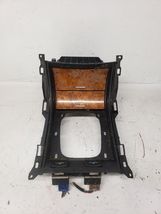 TL        2005 Dash Bezel 1364541 - $552.85 MXN