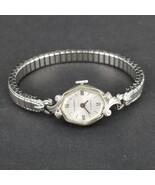 VINTAGE 17 Jewels LaMarque Mechanical Wind Up Women&#39;s Watch ESTATE SALE - $458.41 MXN