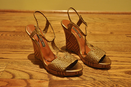 Bruno Magli 36 6 shoes Gold Wedges Platform CUTE!! - $79.99