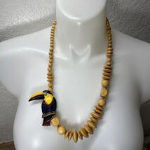 Vintage Wooden Beaded Necklace Hand Carved Painted Toucan Bird Tropical ... - $14.85