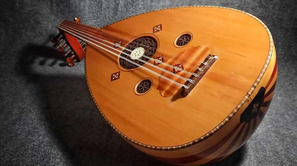 ✅️PROFESSIONAL ARABIC OUD MADE BY ZERYAB NAHAT STYLE OUD INSTRUMENT ✅️ - $8,937.82 MXN