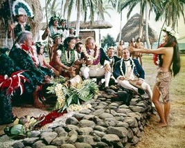 Mutiny on the Bounty 1962Trevor Howard &amp; officers get island greeting 11x17 post - $19.99