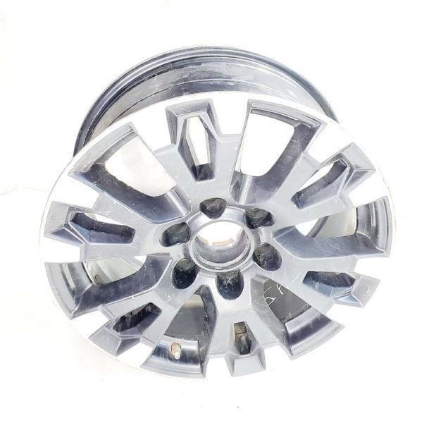 Wheel Rim 18x8 Has Rash See Pics OEM 2017 2018 2019 2020 2021 22 23 Nissan Titan Item image 10