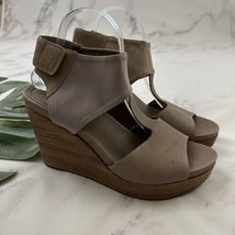 Eileen Fisher Wedge Sandals Size 10 Taupe Gray Faux Leather T-Strap Mesh... - $45.53