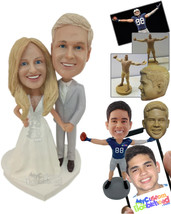 Personalized Bobblehead Lovely Wedding Couple In Wedding Attire Ready For A Phot - £120.64 GBP