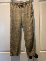 NWOT CURRENT ELLIOTT Pull On Camouflage Green Pants SZ 0  - $1,273.29 MXN