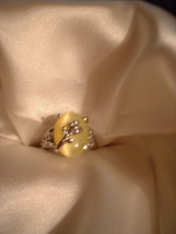 Yellow Cats Eye Flower Ring  Bargain Bin Under $10.00 - £4.78 GBP