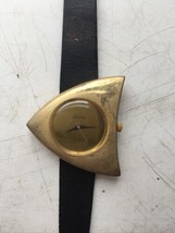 Vintage Ladies Premia Quartz Gold Tone Arrow Ahead Style Wristwatch  - $5.93