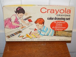 Vintage 1958 Crayola Crayons Color Drawing Set in Box - $39.60