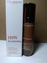Clarins Everlasting Long Wearing &amp; Hydrating Matte Foundation SHADE: 119... - $293.99 MXN