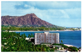 The Reef Hotel situated on the beach of Waikiki Hawaii Postcard Posted 1949 - £4.05 GBP