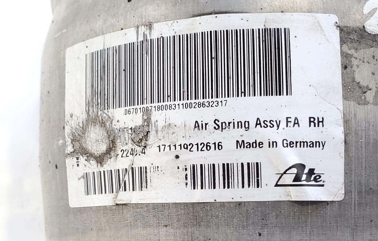2018 Maserati Levante OEM Front Right Air Suspension Strut Assembly  Item image 8