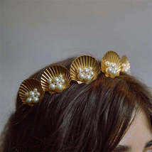 Pearl &amp; 18K Gold-Plated Shell Headband - £13.46 GBP