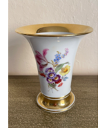 Late 19th Century Meissen White Gold Floral Trumpet Vase 6 1/4&quot; - $5,036.81 MXN
