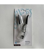 Beauty 360 Deluxe Hold Eyelash Curler + 1 Refill Pad No Pinch No Pull - $150.34 MXN