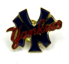Vintage 1990s New York Yankees Lapel Pin Hat Button - $9.85