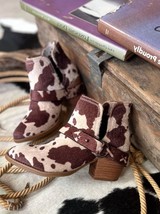 Very G Women&#39;s Moove Out The Pasture Booties Brown - $37.00