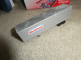 Vintage HO Scale Plastic Richfood Tractor Truck Trailer - $17.82