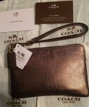 COACH Authentic Bleeker Metallic Gold Pebbled Leather Small L-Zip Wristl... - £32.00 GBP