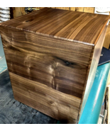 BEAUTIFUL HUGE RUSTIC WALNUT CUBE SEAT BENCH COFFEE TABLE  ~16&quot; X 16&quot; X 19&quot; - $473.84 CAD