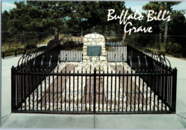 Buffalo Bills Grave on top of Lookout Mountain Colorado Postcard Posted 1990 - £4.05 GBP