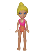 Polly Pocket Poseable Figure Toy Blonde Pink Yellow - $156.09 MXN
