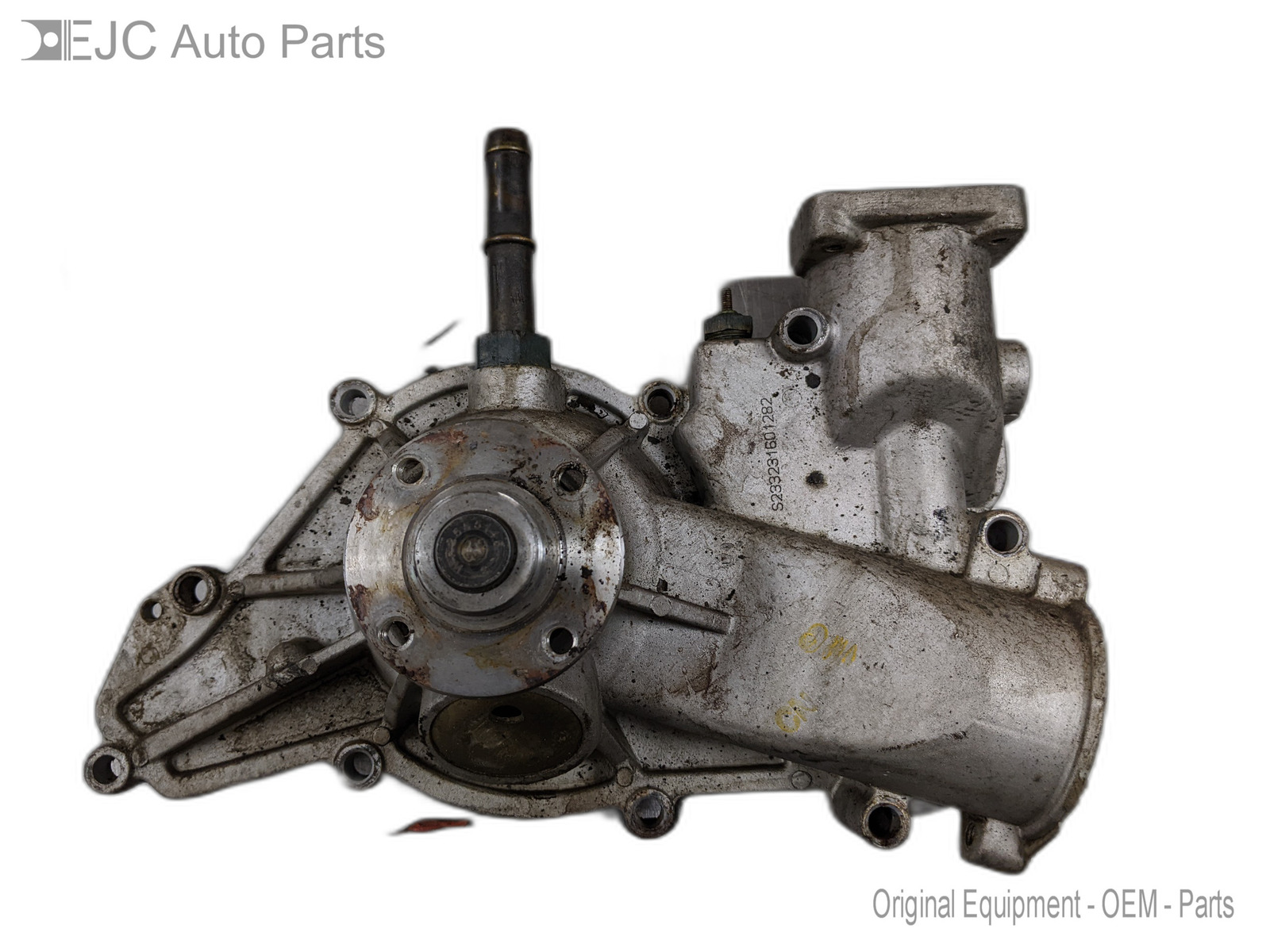 Water Coolant Pump From 1996 Ford F-250   7.3 1823611C2 - $49.45