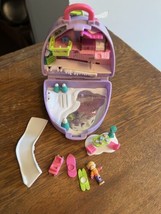 Vintage Polly Pocket 1996 Snow Mountain, Near Complete Set compact case - £38.89 GBP