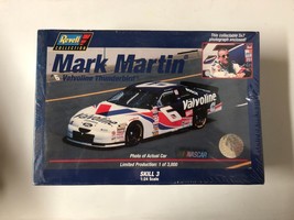 Revell Collection 6 Mark Martin Valvoline Ford Roush 1/24 NASCAR Stock C... - £27.53 GBP