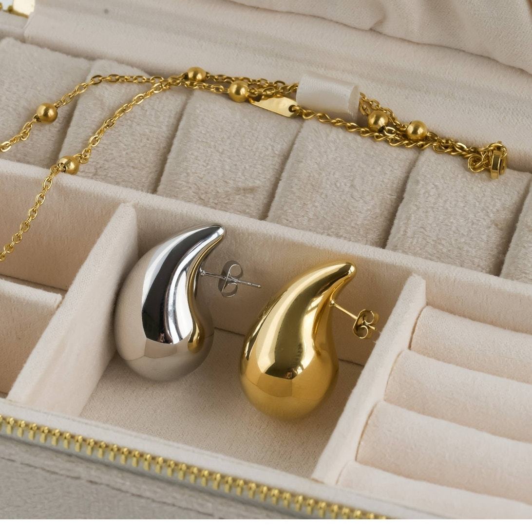 Smooth Chunky Lightweight Tear Drop Stud Earrings Item image 4