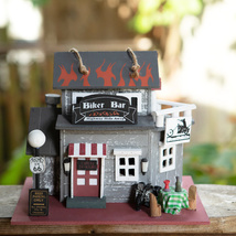 ROUTE 66 BIKER BAR BIRDHOUSE - $32.34