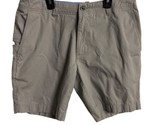 Roundtree &amp; Yorke Chino Shorts Size 34 Mens  Relaxed Fit Summer Cotton - $12.17