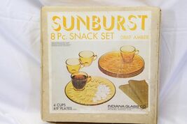 Vintage Indiana Glass Sunburst Snack Set of 8 Pieces Plates Cups Origina... - €10,79 EUR
