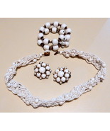 Vintage Lot of  Milk Glass Jewelry - $25.32