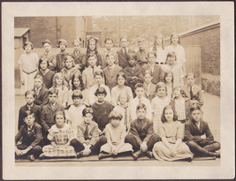 Boston, MA Historic Prince School 8.5 x 6.5 Photo 1923 - 7th Grade Students - £23.72 GBP