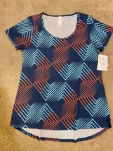 NWT LuLaRoe Classic Tee - Size Small - Pink &amp; blue Geometric Triangle - £7.41 GBP