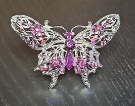 Vintage Unsigned Rhinestone Crystal Purple Silver Tone Butterfly Brooch Pin 3in - £23.66 GBP