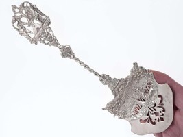 Marshall Fields Large Sterling Silver Pastry server Dutch style - £190.33 GBP