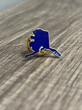Vintage Alaska Shaped State Lapel Travel Hat Pin Gold Tone Blue Enamel NEW - $5.93