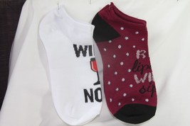 Ladies 2 pr. Low-Cut Socks (new) WINE - BURGUNDY &amp; WHITE - £7.33 GBP