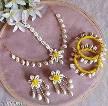 Yellow Flower Jewellery, with Maang Tika and Earrings, Bangles (2.5 inches ) - £5.91 GBP