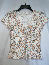 MSRP $24 Ultra Flirt Juniors&#39; Floral V-Neck T-Shirt Size Small NWOT - £6.36 GBP