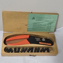 Thomas &amp; Betts WT-540 R4081 DET.9 Compression Tool Kit with Dies for Shi... - $167.31
