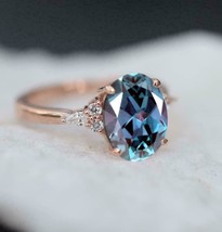 3.20Ct Coupe Ovale Alexandrite Solitaire Accent Fiançailles Bague 14K or... - $88.16