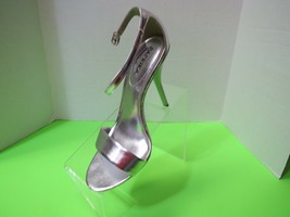 Paprika Womens Silver Open Toe T-Strap Shoes Stiletto Heels 4.5&quot; Size 9 - $18.95