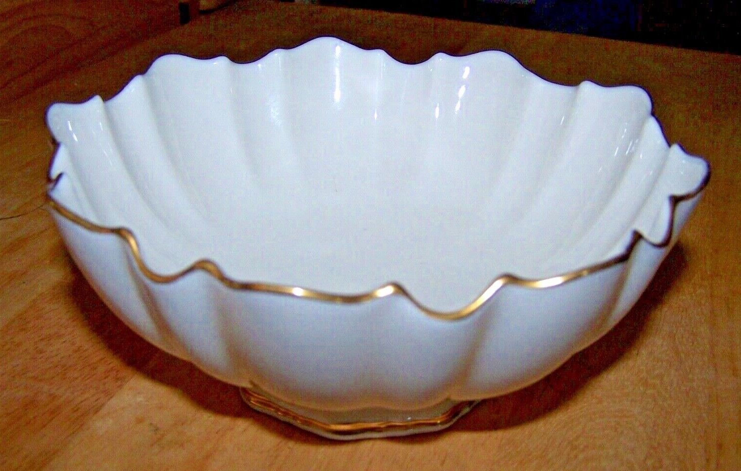 Primary image for LENOX SYMPHONY Open Bonbon, Candy BOWL - Scalloped, Gold Trim - 6" Wide - EUC