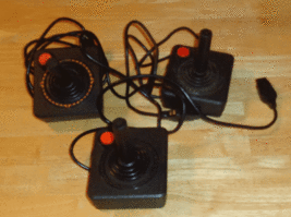 Atari 2600 VCS Original Vintage Video Game Controllers Joysticks Set of 3 Tested - £27.40 GBP