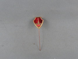Vintage Soviet Tourist Pin - Moscow City - Stick Pin - £11.97 GBP